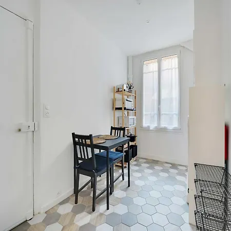 Cosy For 2p - In The Heart Of The 11th Apartment *