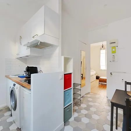 Apartment Cosy For 2p - In The Heart Of The 11th *